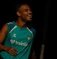 Natan em disputa de bola com Mbappé pela La Liga - Foto: Fran Santiago/Getty Images / Jogada10