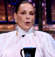 Carolina Ferraz em entrevista ao The Noite  Foto: Reprodução/SBT