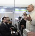 Leão XIV deu declaração durante voo papal  Foto: ANSA / Ansa - Brasil