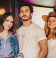 Naiane (Isabelle Drummond), João Raul (Filipe Bragança) e Agrado (Isadora Cruz): atores entregam atuações corretas, mas personagens carecem de carisma  Foto: Reprodução