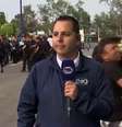 Mexicanos trocam socos atrás de repórter ao vivo e transmissão é interrompida  Foto: Reprodução