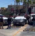 Policiais encontram cadáver dentro de um carro no México - Foto: Reprodução / Jogada10