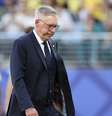 Ancelotti deixa o campo cabisbaixo   Foto: Richard Sellers/Sportsphoto/Allstar  / Getty Images