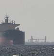 Navios nas proximidades do Estreito de Ormuz durante a guerra entre Estados Unidos e Irã  Foto: DW / Deutsche Welle