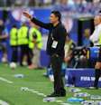 O técnico do Irã, Amir Ghalenoei, reage durante o jogo contra Nova Zelândia no Los Angeles Stadium, Inglewood, Califórnia, EUA,15 de junho de 2026  Foto: REUTERS/Daniel Cole