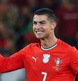Parece estranho, mas funciona: Descubra a técnica inusitada usada por Cristiano Ronaldo para melhorar a performance na Copa do Mundo 2026.  Foto: Getty Images / Purepeople