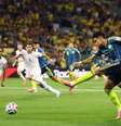 Luis Díaz comandou a vitória da Colômbia na Copa do Mundo - Foto: Reprodução / Jogada10