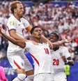 Divulgação / The FA - Legenda: Kane comemora um dos gols da Inglaterra com Bellingham Foto: Jogada10