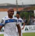 Ex-atacante teve passagens por equipes como Tubarão, Santa Cruz, Athletico-PR e Atlético-GO - Foto: Comunicação/CA Tubarão / Jogada10