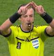 Raphael Claus no jogo entre Espanha e Arábia Saudita  Foto: Reprodução/Cazé TV