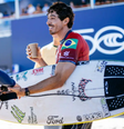 Yago Dora está nas semifinais em Saquarema Foto: Thiago Diz/ WSL