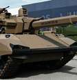 A KNDS apresentou seus tanques na Eurosatory, feira da indústria de defesa em Paris  Foto: DW / Deutsche Welle