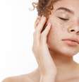 Entenda os riscos do agravamento do melasma quando as temperaturas caem  Foto: Divulgação/Pink Med / Saúde em Dia