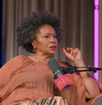 Jenifer Lewis participou do podcast 'Baby, This is Keke Palmer', onde fez revelações sobre sua trajetória  Foto: Reprodução/Youtube/ Baby, This is Keke Palmer