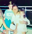 Sacha Chryzman com Roberto Justus e os filhos quando eram crianças  Foto: Reprodução