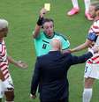 Raphael Claus durante a partida entre Estados Unidos e Bósnia pela Copa –  Foto: Michael Steele/Getty Images / Jogada10