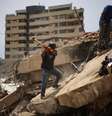 Equipes de socorro continuam as buscas mais de uma semana após duplo terremoto que matou cerca de 3 mil pessoas, segundo balanço divulgado em 4 de julho de 2026.  Foto: REUTERS - Adriano Machado / RFI