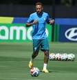 Neymar durante seleção brasileira que treina no Columbia Park, centro de treinamento do New York Red Bulls  Foto: Werther Santana/Estadão / Estadão