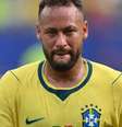 Neymar admitiu ter vivido uma das fases emocionais mais difíceis da vida. "Ajuda psicológica mesmo, já tinha feito terapia um tempo atrás, mas não foi nada porque eu estava mal, era porque eu queria uma autoajuda mesmo". Foto: Reprodução, Angela Weiss / AFP / Purepeople