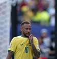 Neymar lamenta derrota para a Noruega ao final da partida válida pelas oitavas de final da Copa do Mundo disputada em East Rutherford Nova Jersey, perto de Nova York, nos Estados Unidos, neste domingo, 5 de julho de 2026  Foto: GILSON MELO/AGÊNCIA F8/Estadão Conteúdo