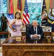 Nicki Minaj compartilhou foto ao lado de Trump e afirmou ser seu "presidente preferido"  Foto: Reprodução/X