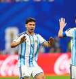 Argentina vai enfrentar o vencedor de Suíça ou Colômbia no próximo sábado, 11  Foto: Evrim Aydin/Anadolu via Getty Images