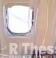 Fragmento de motor do avião se solta e se choca contra janela em pleno voo  Foto: ANSA / Ansa - Brasil