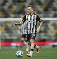 Bernard pelo Atlético Foto: Bernard em atuação pelo Atlético ( Pedro Souza/CAM) / Gávea News