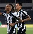 Danilo celebrando gol pelo Botafogo Foto: Buda Mendes/Getty Images / Esporte News Mundo