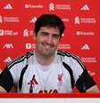 Iraola falou sobre a expectativa de assumir o Liverpool - Foto: Divulgação/Liverpool / Jogada10