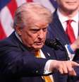 Trump declarou que os EUA restabelecerão bloqueio aos portos iranianos e impôs uma taxa de 20% sobre toda a carga transportada pelo Estreito de Ormuz  Foto: EPA/Shutterstock / BBC News Brasil