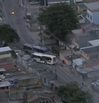 Barricadas foram montadas em pontos que rodeiam o Complexo da Pedreira  Foto: Reprodução/GloboNews