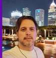 Vinícius Leal em viagem a Taipei, em Taiwan: planos de retomar a carreira diante das câmeras  Foto: Reprodução/@viniciusnleal