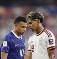 Lamine Yamal e Kylian Mbappé, na semifinal entre França e Espanha nesta terça-feira, 14  Foto: Hector Vivas - FIFA/FIFA via Getty Images