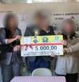 Suspeito participou da doação à instituição  Foto: Reprodução/Redes sociais