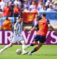 Messi em final da Argentina contra a Espanha  Foto: Tom Weller/picture alliance via Getty Images