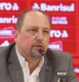 Foto: Alessandro Barcellos, presidente do Internacional, em coletiva ( Divulgação/SCI) / Gávea News