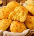 Broa de fubá com queijo. Foto: SaúdeLAB