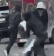 Fuseini foi cercado e agredido por assaltantes no centro de Bruxelas - Foto: reprodução de vídeo / Jogada10