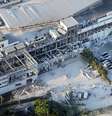 Vista aérea do shopping Aeon Mall parcialmente destruído pelo terremoto em Kashima, na província de Kumamoto, em 28 de julho de 2026.  Foto: via REUTERS - KYODO / RFI
