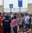 Multidão de migrantes do Marrocos fizeram travessia para Ceuta  Foto: ANSA / Ansa - Brasil