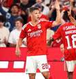 Jogadores de Benfica e St. Gallen em disputa de bola no Estádio da Luz - Foto: Divulgação / Benfica / Jogada10
