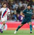 Nonato, do Fluminense, está com a bola. Mas recebe a marcação de  Ademir –  Foto: Marcelo Gonçalves/Fluminense / Jogada10