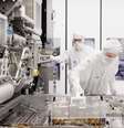 A China está se preparando para sua primeira grande vitória no setor de chips: já está produzindo em massa suas próprias máquinas de litografia DUV, segundo o The Information Foto: Xataka