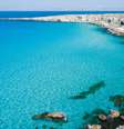 Mar turquesa em Favignana, nas ilhas Égadas Foto: ANSA / Ansa - Brasil