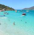 Saiba onde ir em Arraial do Cabo, na Região dos Lagos, um dos destinos mais procurados por quem visita o litoral do Rio de Janeiro. Foto: Gustavo Albano | Guia Viajar Melhor / Viajar Melhor