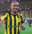 Fabinho em ação com a camisa do Al-Ittihad na temporada passada - Foto: Divulgação/Al-Ittihad / Jogada10