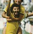 Sócrates marcou época com a camisa do Corinthians e da Seleção Brasileira –  Foto: Reprodução / Jogada10