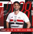 Calleri assina contrato com o São Paulo até o fim de 2028 —  Foto: Rubens Chiri e Miguel Schincariol/Saopaulofc.net / Jogada10