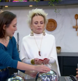 Ana Maria Braga ironiza repórter ao vivo: 'Que olhinho, menina?'  Foto: Reprodução/TV Globo